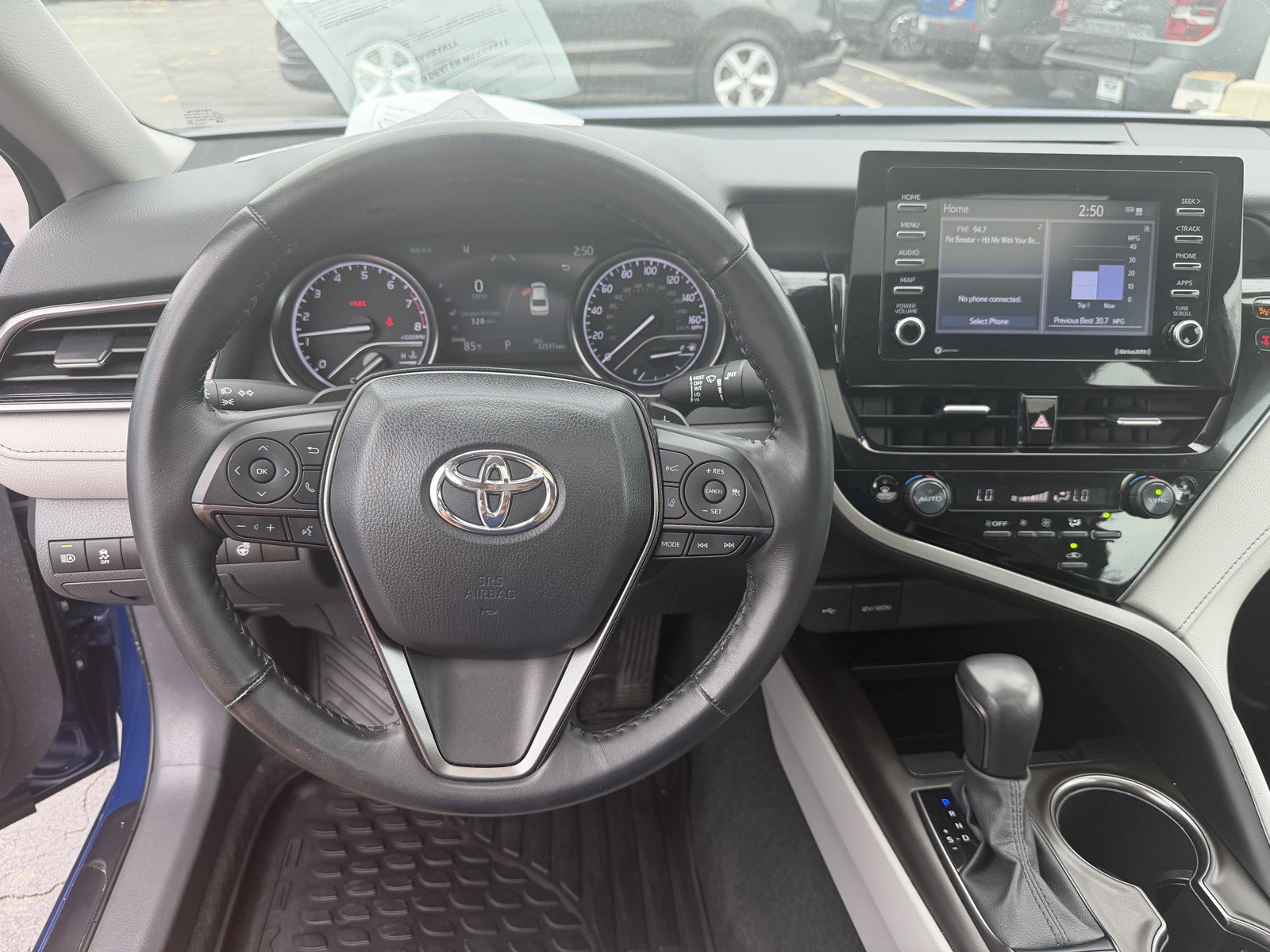 Used 2024 Toyota Camry SE w/ Cold Weather Package AWD/4WD image 9