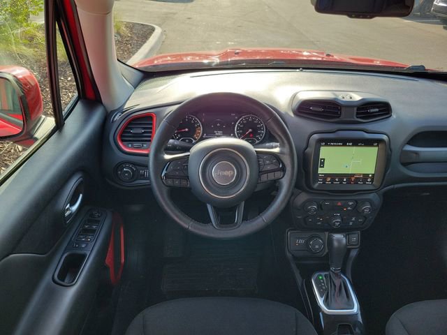 Used 2022 Jeep Renegade Latitude w/ Convenience Group AWD/4WD image 27