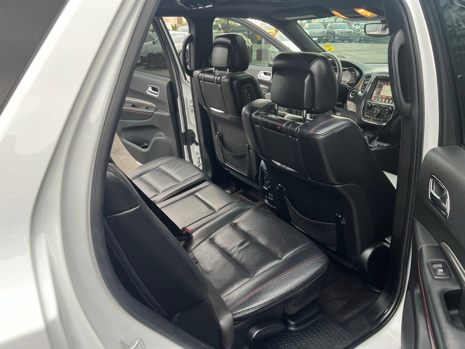 Used 2017 Dodge Durango R/T w/ Technology Group image 31