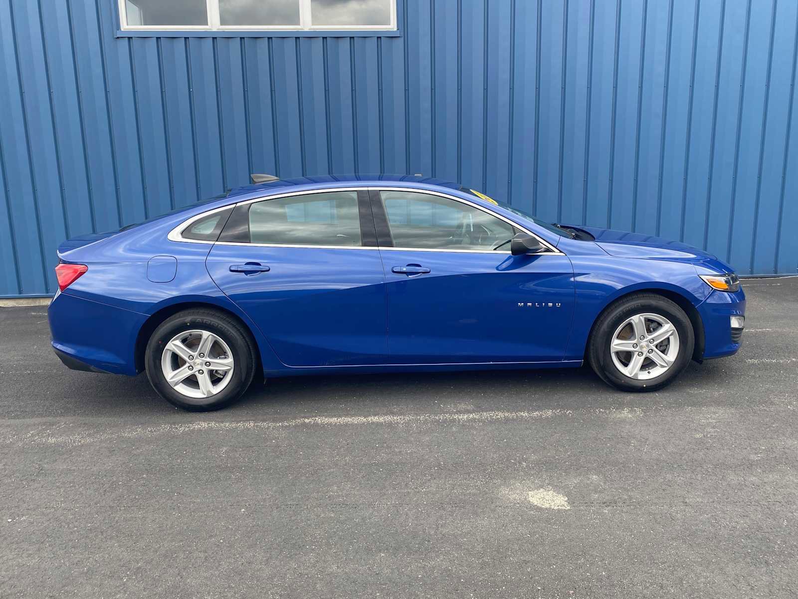 Used 2023 Chevrolet Malibu LS FWD image 15