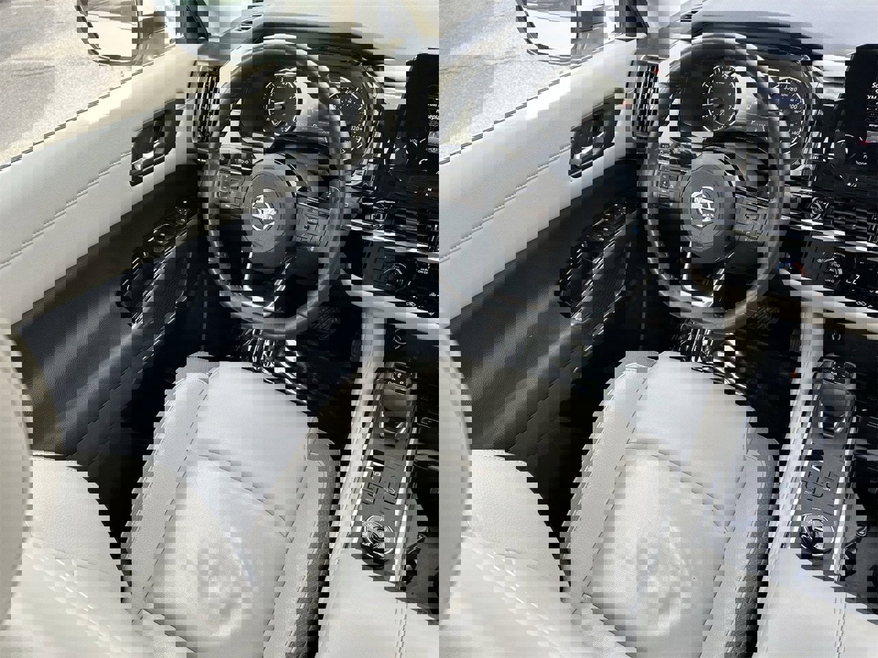 Certified 2023 Nissan Pathfinder SL image 17