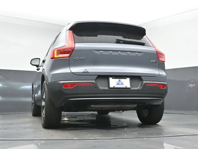 Used 2023 Volvo XC40 B5 Plus w/ Protection Package Premier AWD/4WD image 15