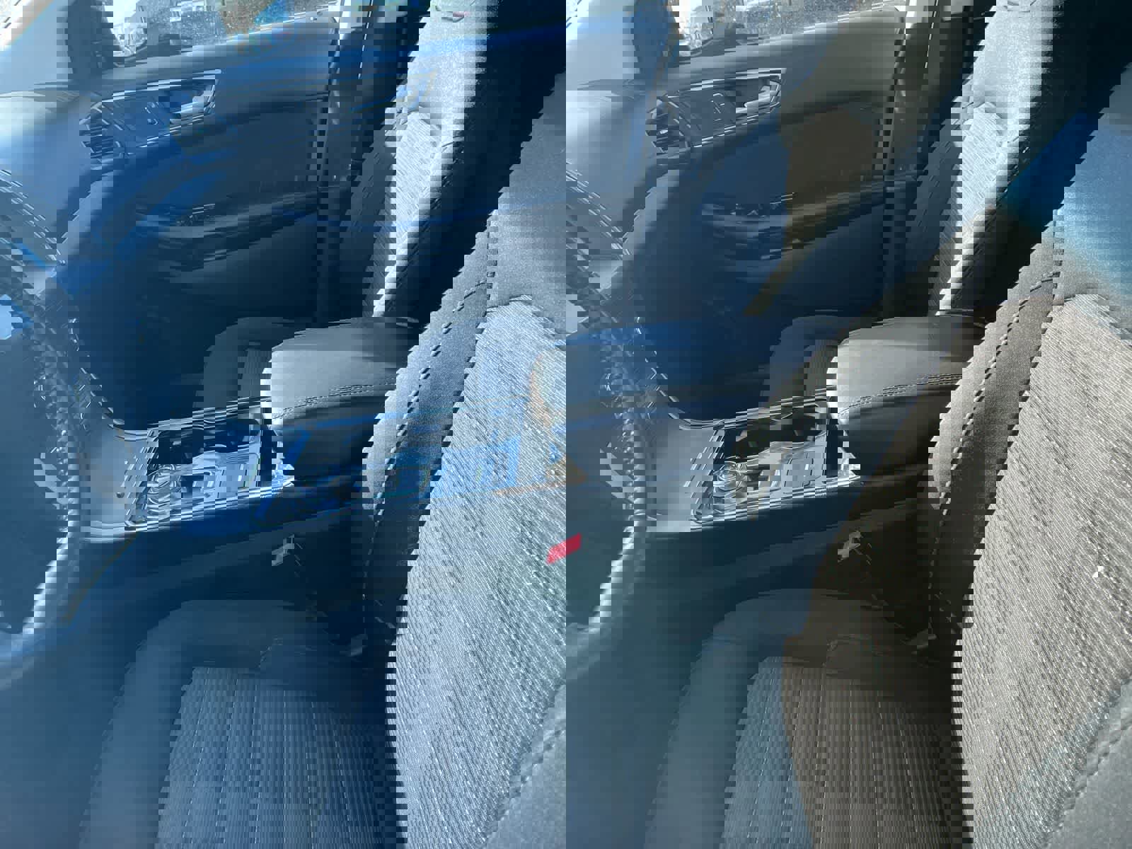 Used 2019 Ford Edge SEL image 24