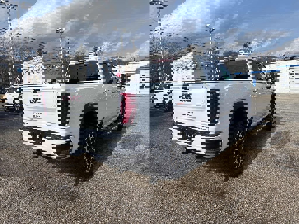 New 2026 GMC Sierra 2500 Denali w/ Denali Reserve Package image 5