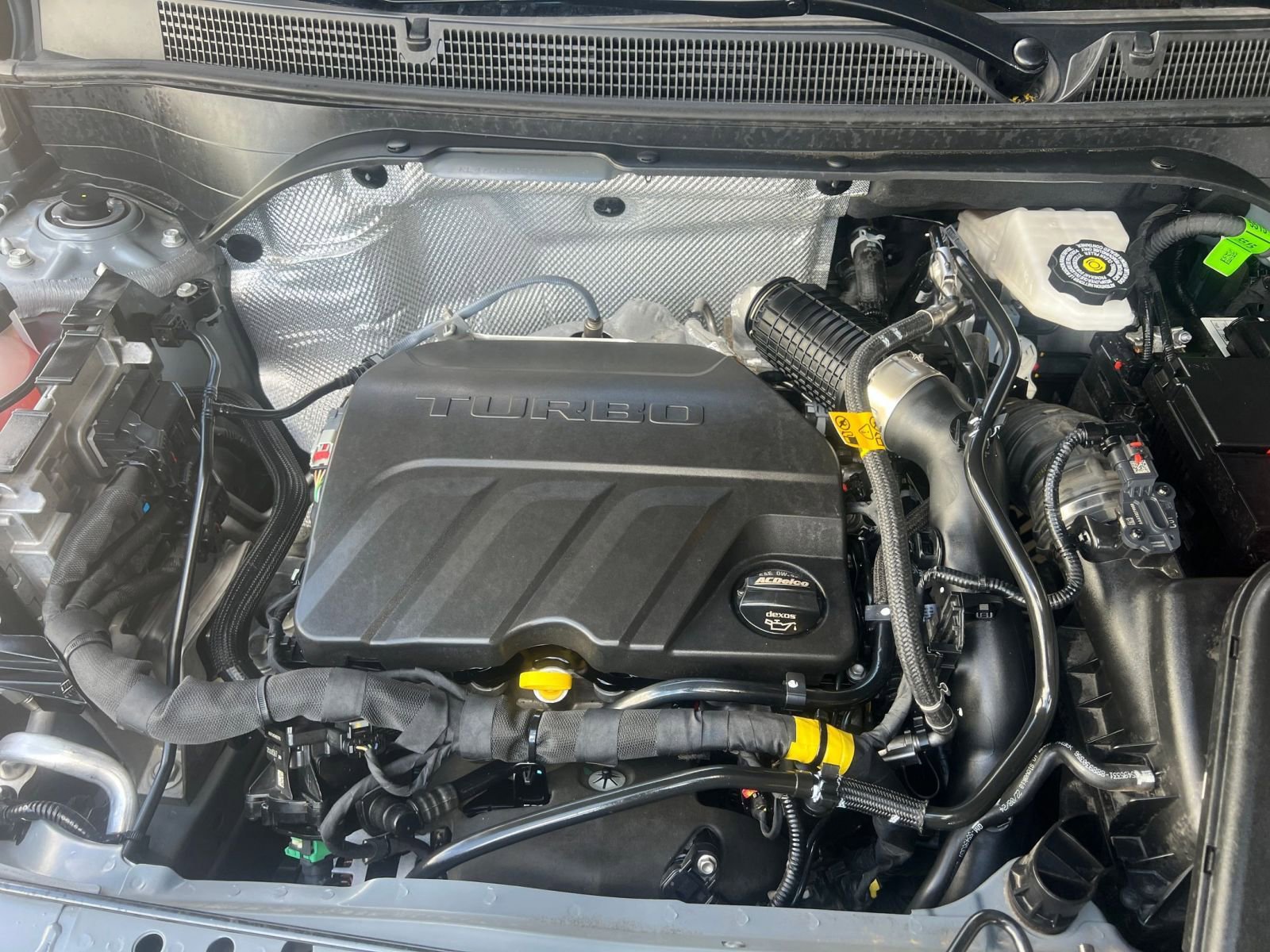 Used 2025 Buick Envista Preferred image 32