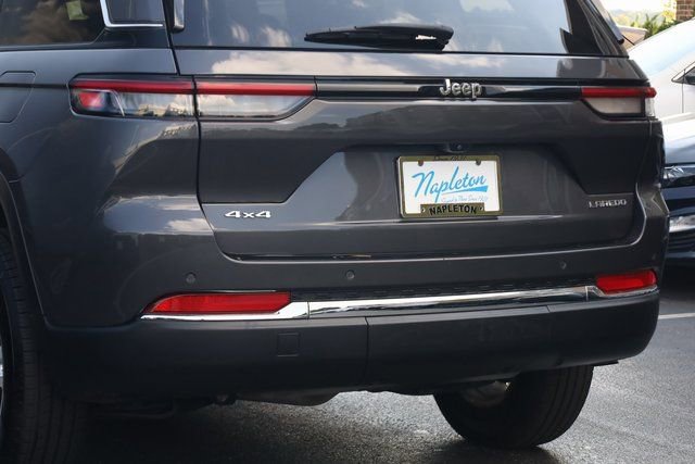 Used 2022 Jeep Grand Cherokee Laredo w/ Luxury Tech Group I image 6