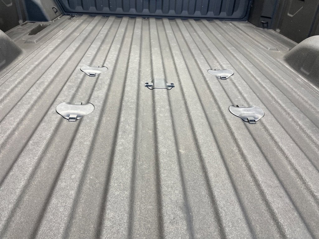 Used 2025 Chevrolet Silverado 2500 LT image 10