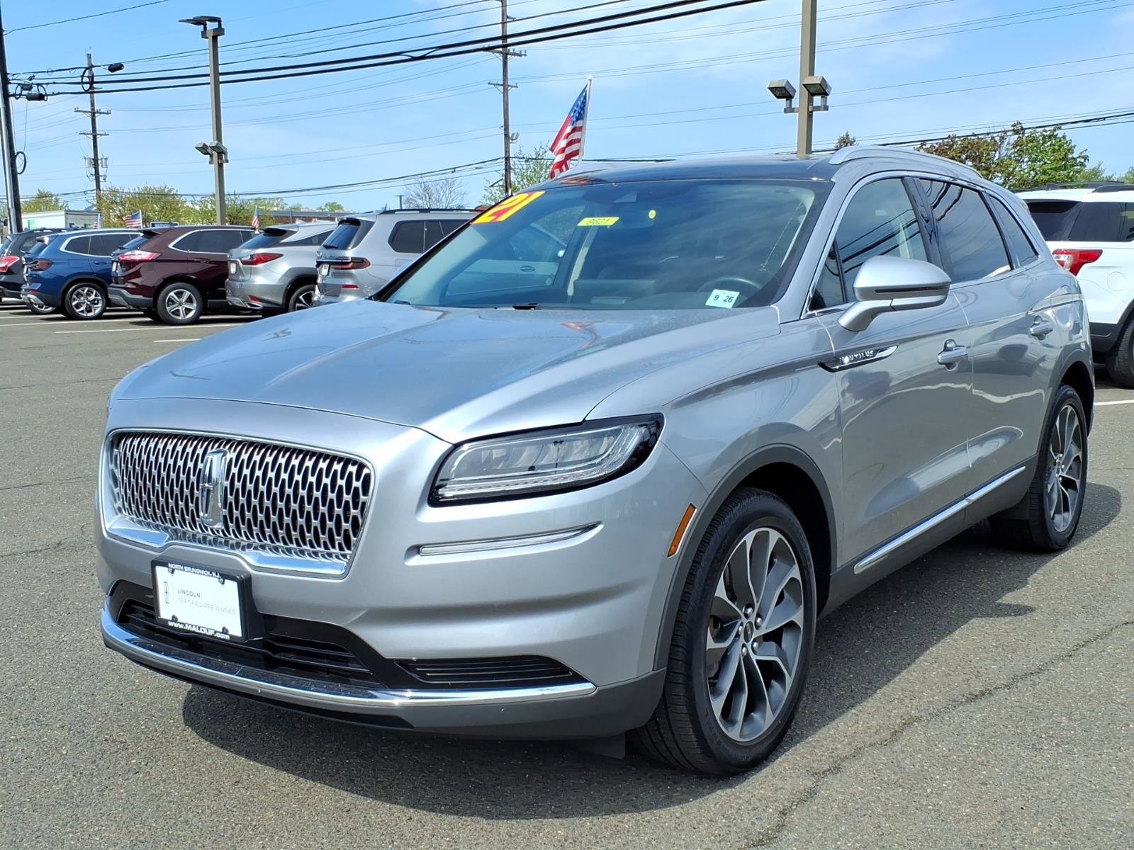 Used 2021 Lincoln Nautilus Reserve w/ Class II Trailer Tow Package AWD/4WD image 3