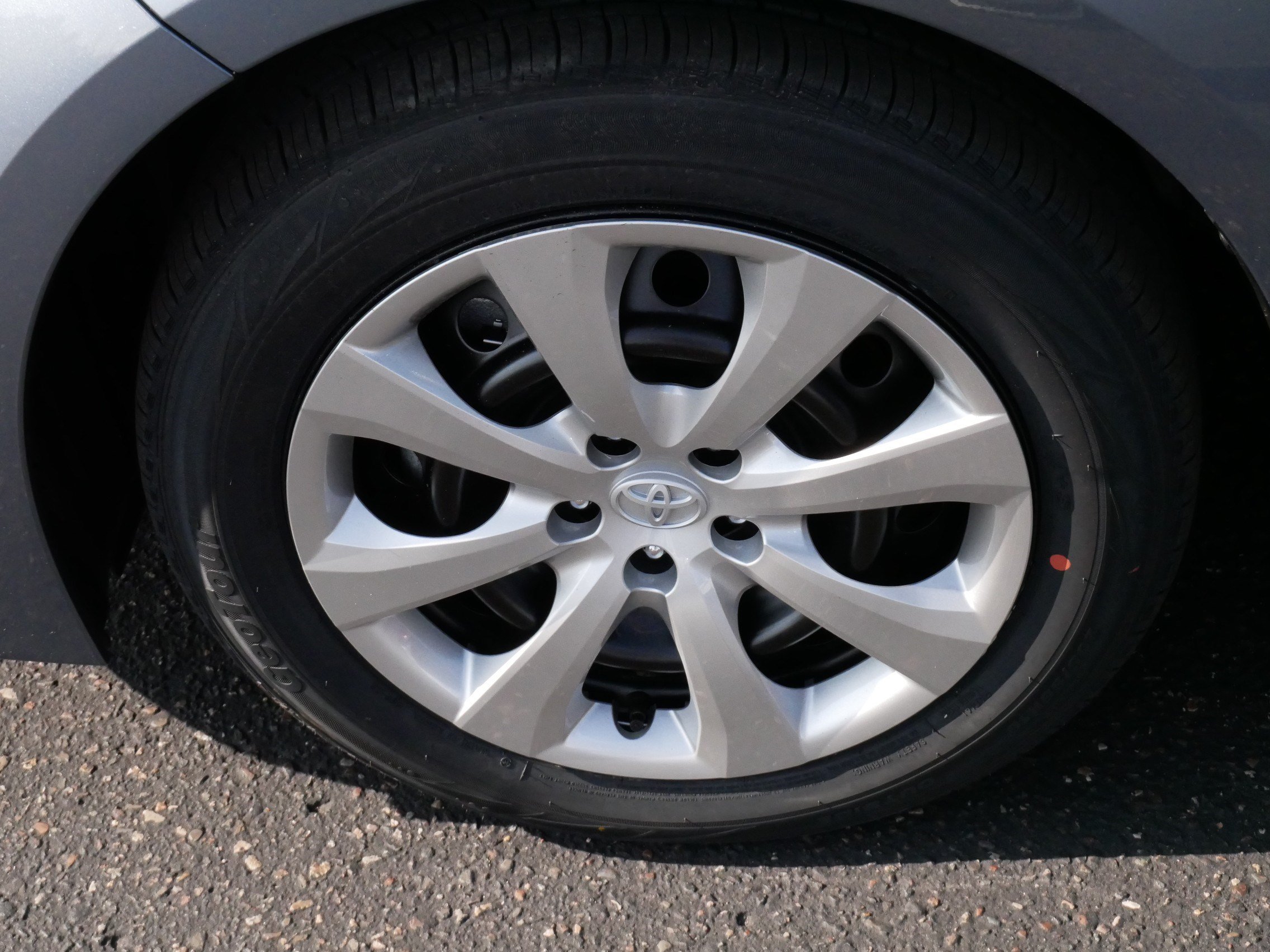Certified 2026 Toyota Corolla LE FWD image 15