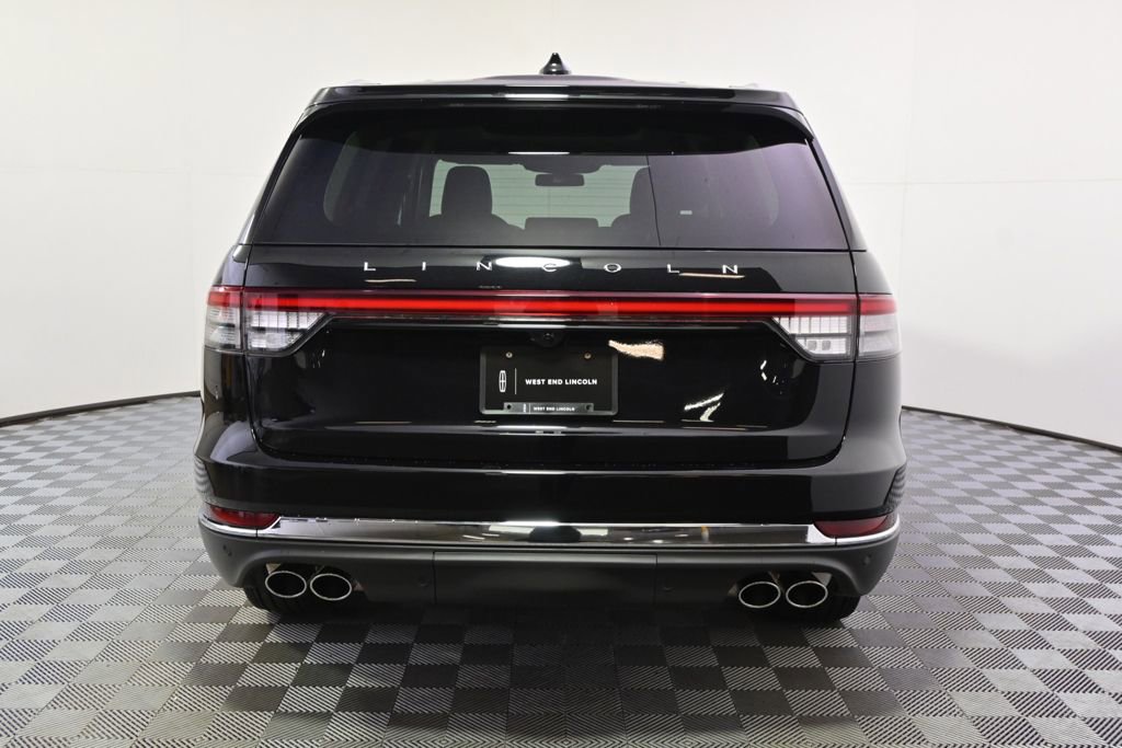 New 2026 Lincoln Aviator AWD image 5