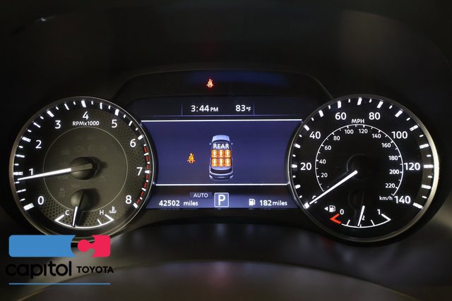 Used 2022 Nissan Armada SV w/ SV Appearance Package AWD/4WD image 16