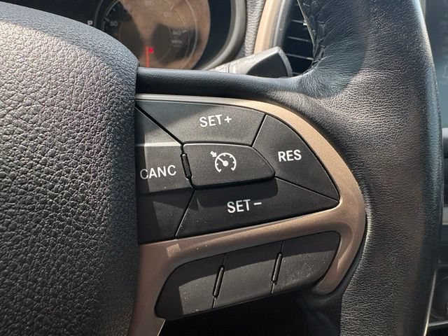 Used 2016 Jeep Cherokee Limited FWD image 24