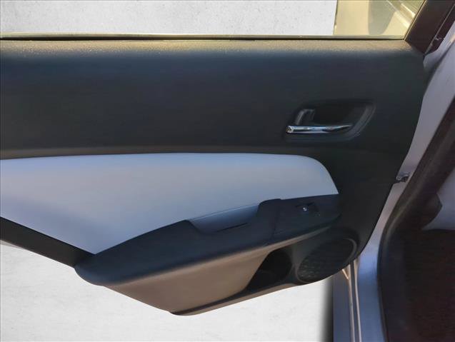 Used 2017 Toyota Prius Three FWD image 9