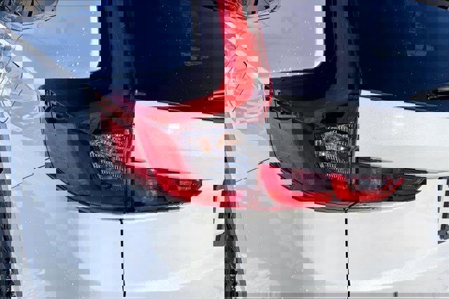 Used 2025 Honda CR-V Sport-L image 29