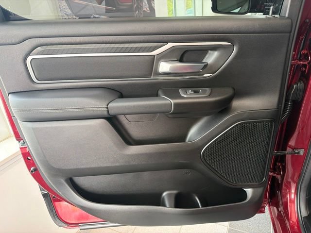 Used 2025 RAM 1500 Big Horn AWD/4WD image 14