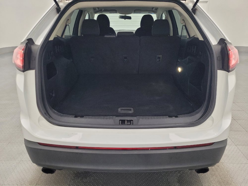 Used 2016 Ford Edge SE image 29