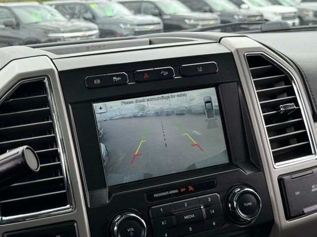 Used 2017 Ford F250 Lariat w/ Lariat Ultimate Package AWD/4WD image 4
