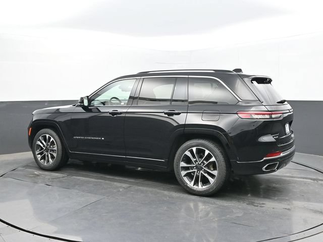 Used 2023 Jeep Grand Cherokee Overland w/ Adv Protech Group III AWD/4WD image 3