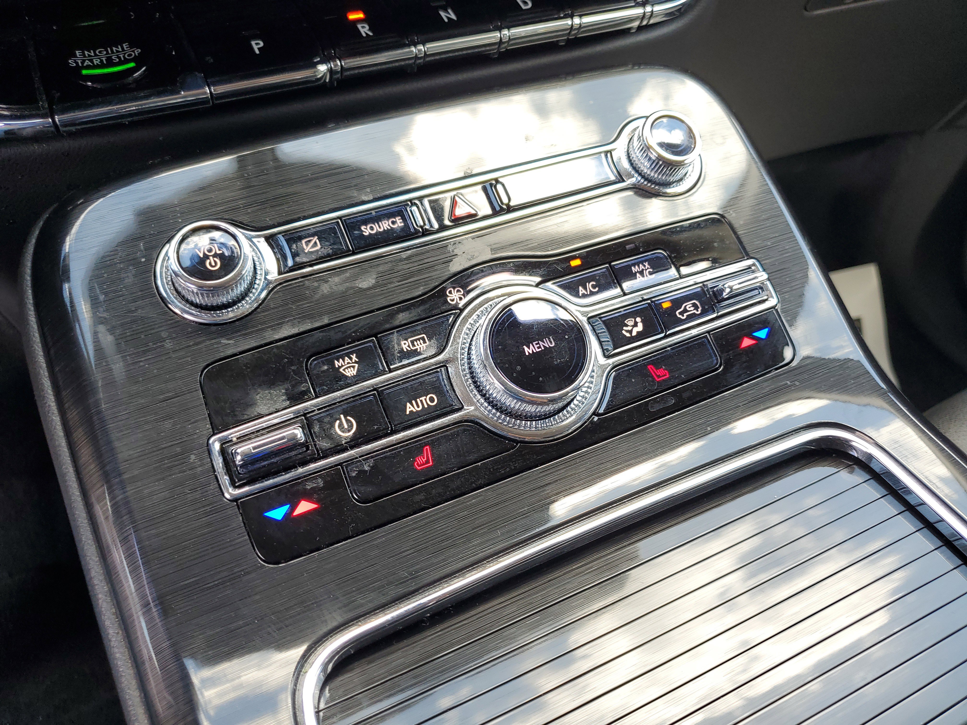 Certified 2023 Lincoln Nautilus AWD image 23