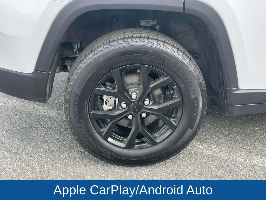 Certified 2025 Jeep Grand Cherokee Altitude image 14