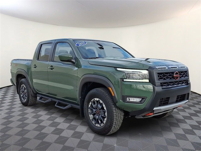 Used 2025 Nissan Frontier PRO-4X w/ Tow Package