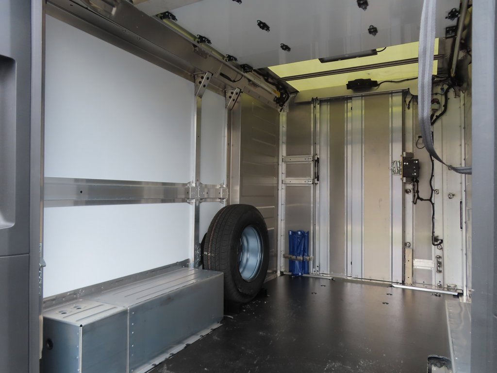 New 2025 Chevrolet Brightdrop 400 w/ Battery Pack, Max Range image 22