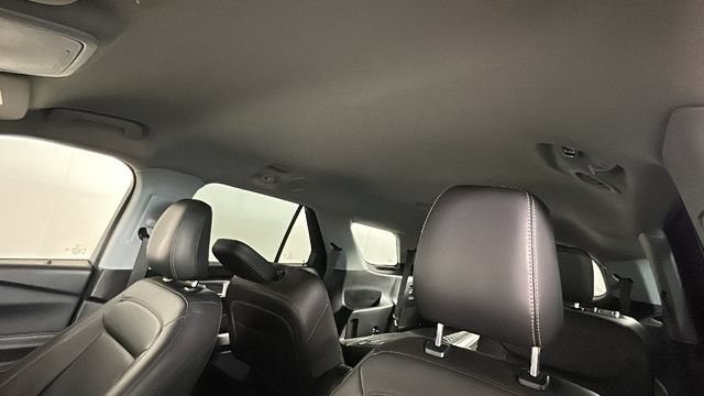 Used 2022 Ford Explorer XLT AWD/4WD image 13