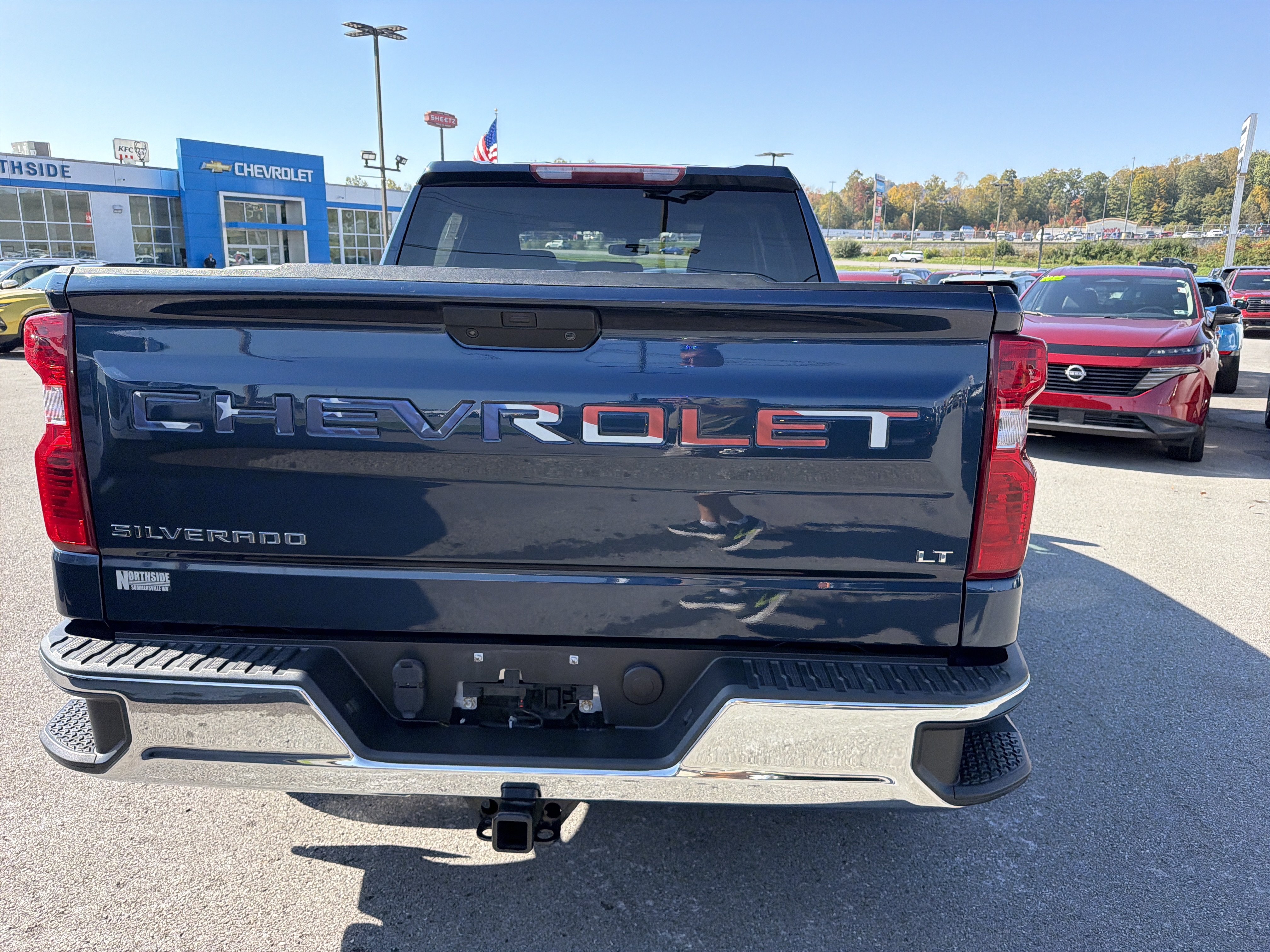 Certified 2022 Chevrolet Silverado 1500 LT AWD/4WD image 7