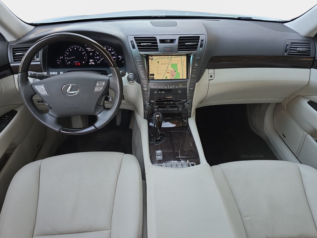 Used 2008 Lexus LS 460 RWD image 10