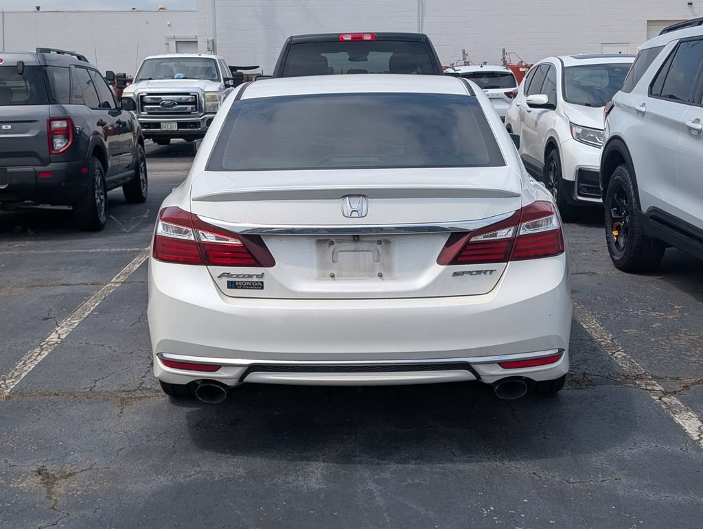 Used 2016 Honda Accord Sport image 6