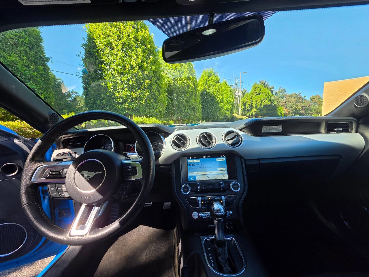 Used 2017 Ford Mustang Premium image 15