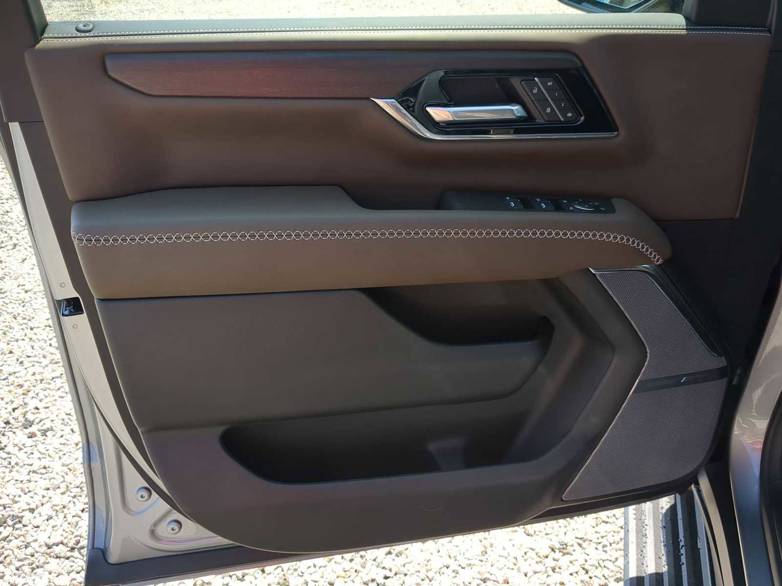 New 2026 GMC Yukon Denali Ultimate image 11