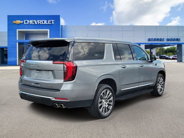 Certified 2025 GMC Yukon XL Denali AWD/4WD image 4