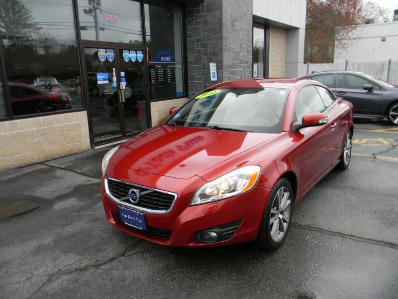 Used 2012 Volvo C70 T5 w/ Climate Pkg FWD image 9