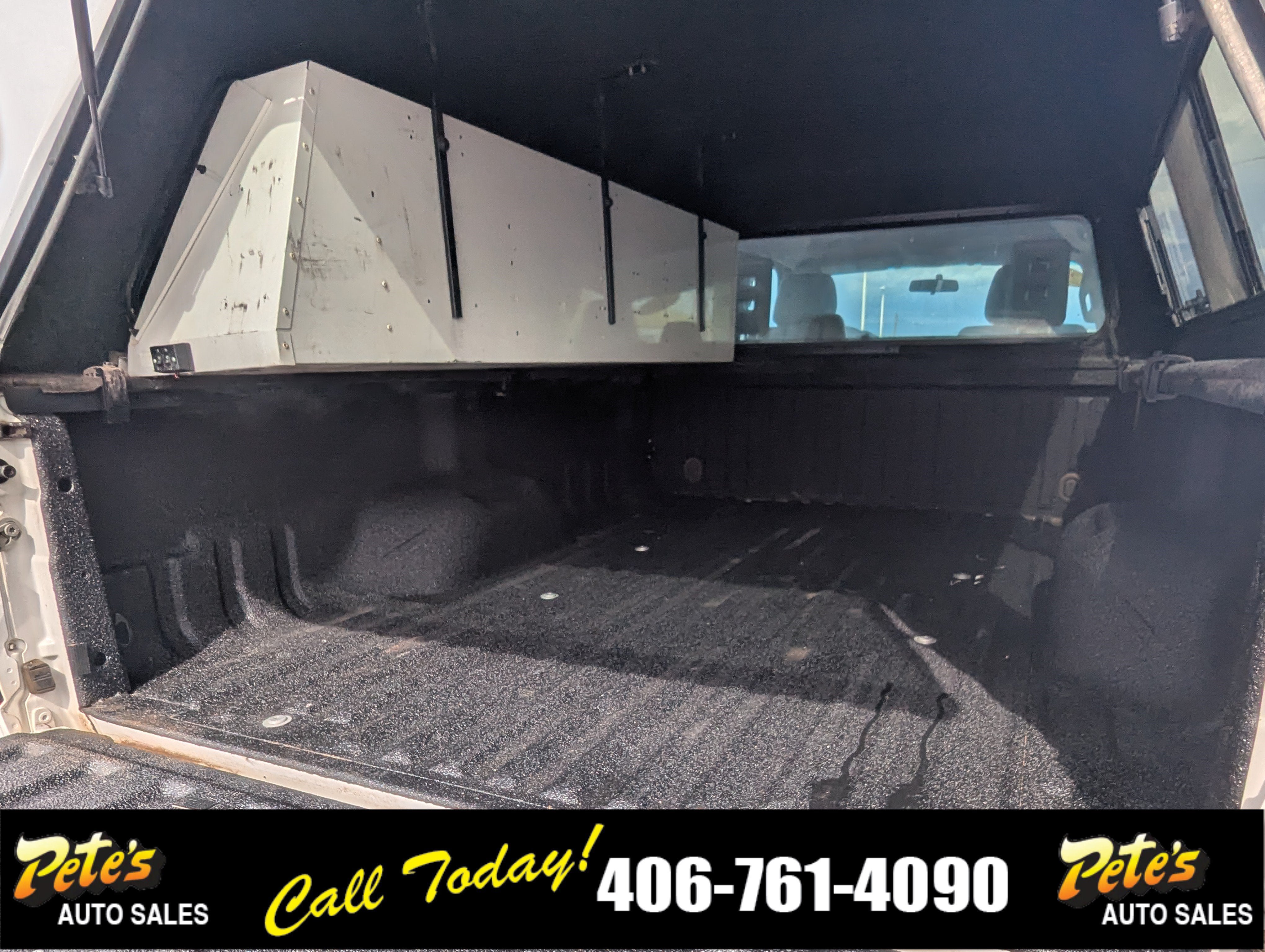 Used 2015 Ford F250 XL w/ Power Equipment Group AWD/4WD image 14