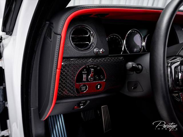 Used 2022 Rolls-Royce Cullinan Black Badge AWD/4WD image 23