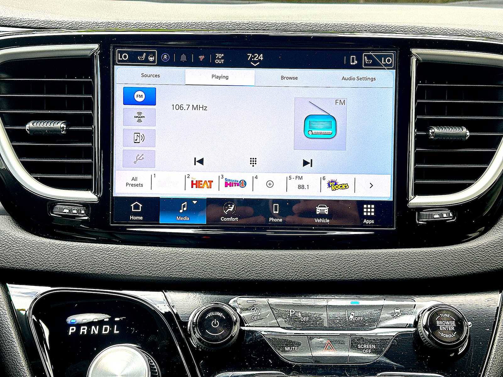 New 2026 Chrysler Voyager LX FWD image 12