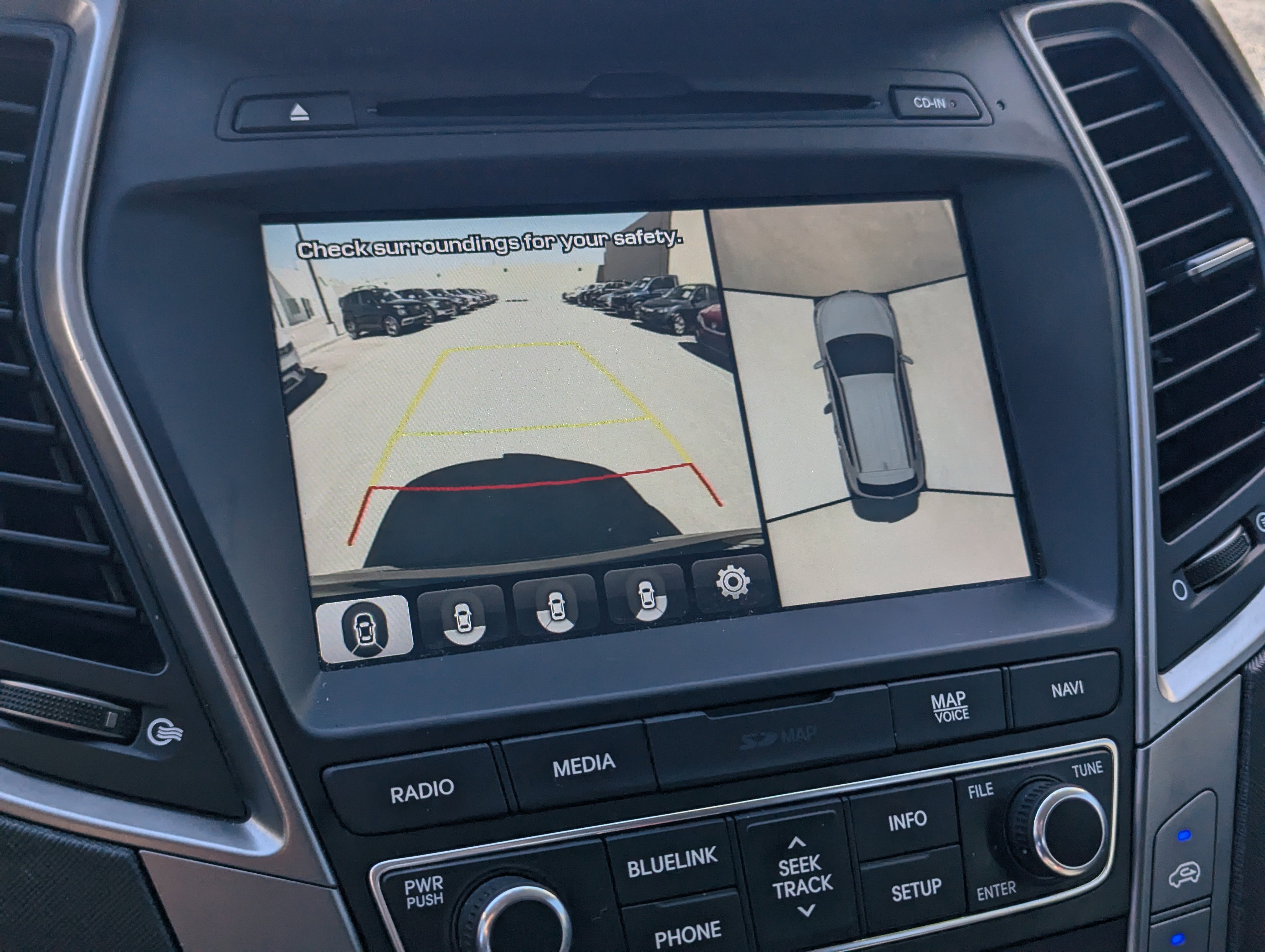 Used 2018 Hyundai Santa Fe Sport image 11