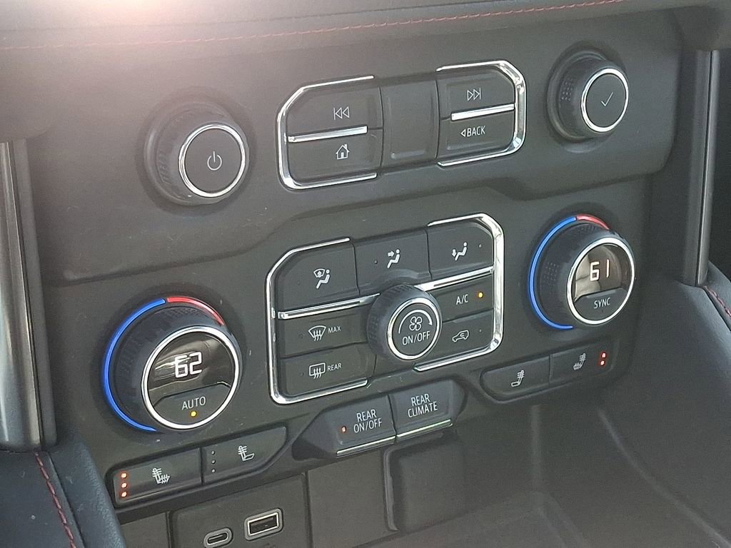 Used 2022 Chevrolet Tahoe RST w/ Luxury Package image 19