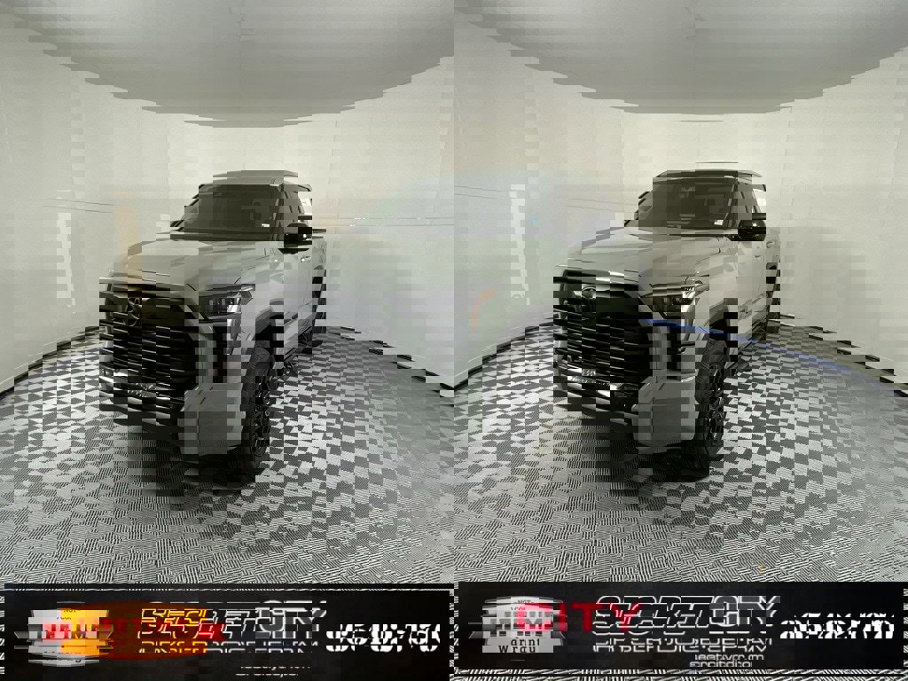 Used 2024 Toyota Tundra Limited image 3