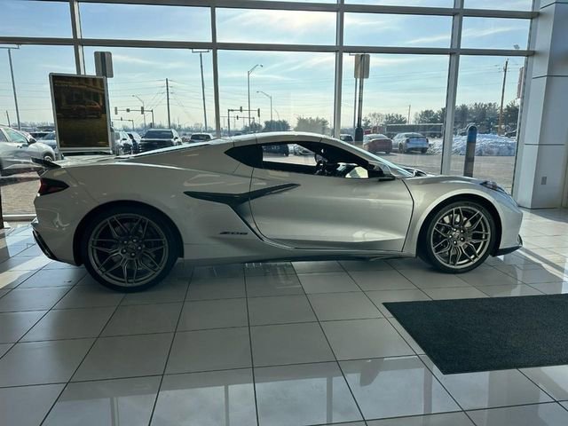 New 2026 Chevrolet Corvette Z06 video 2