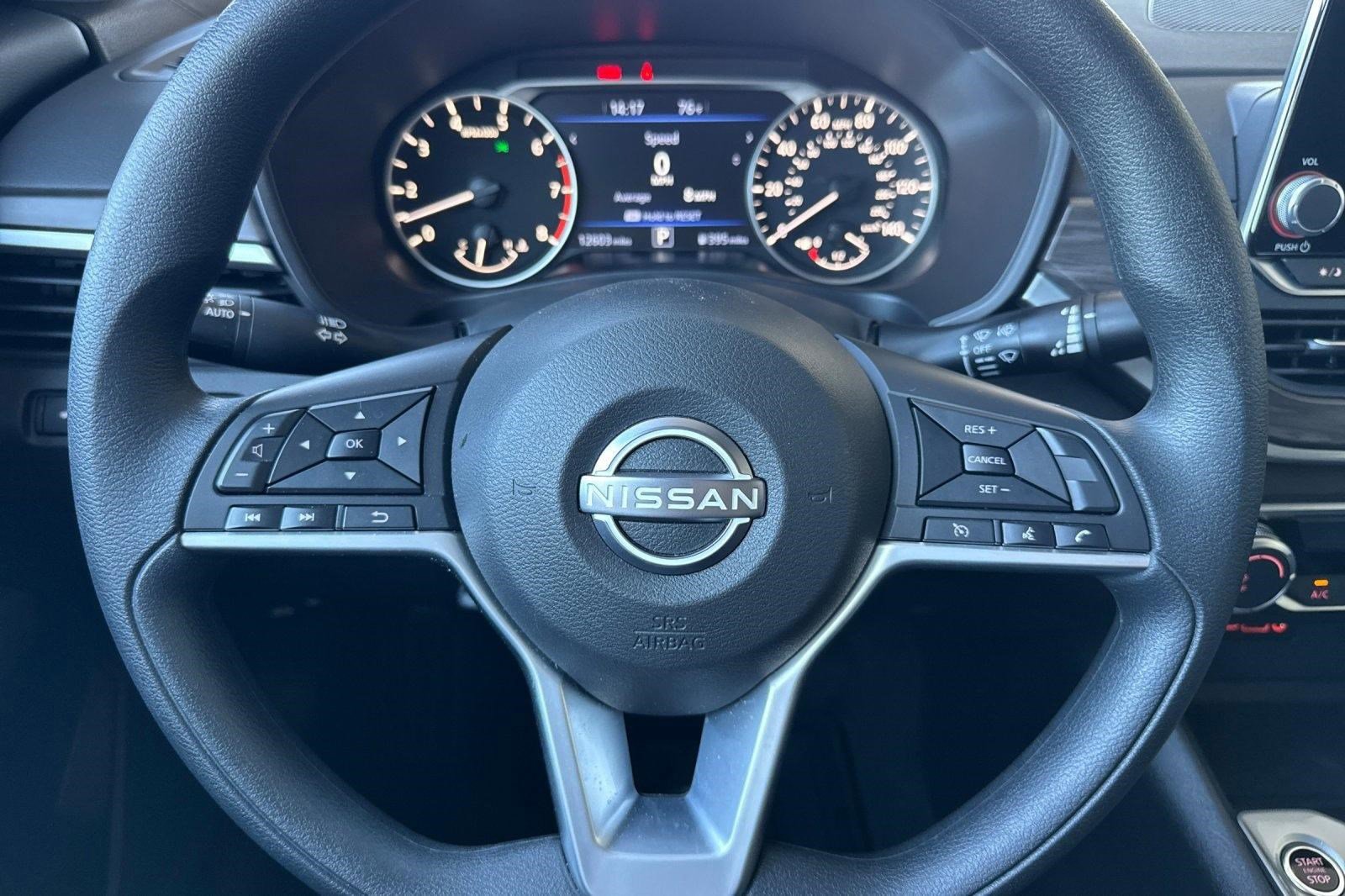 Used 2025 Nissan Altima 2.5 SV image 15