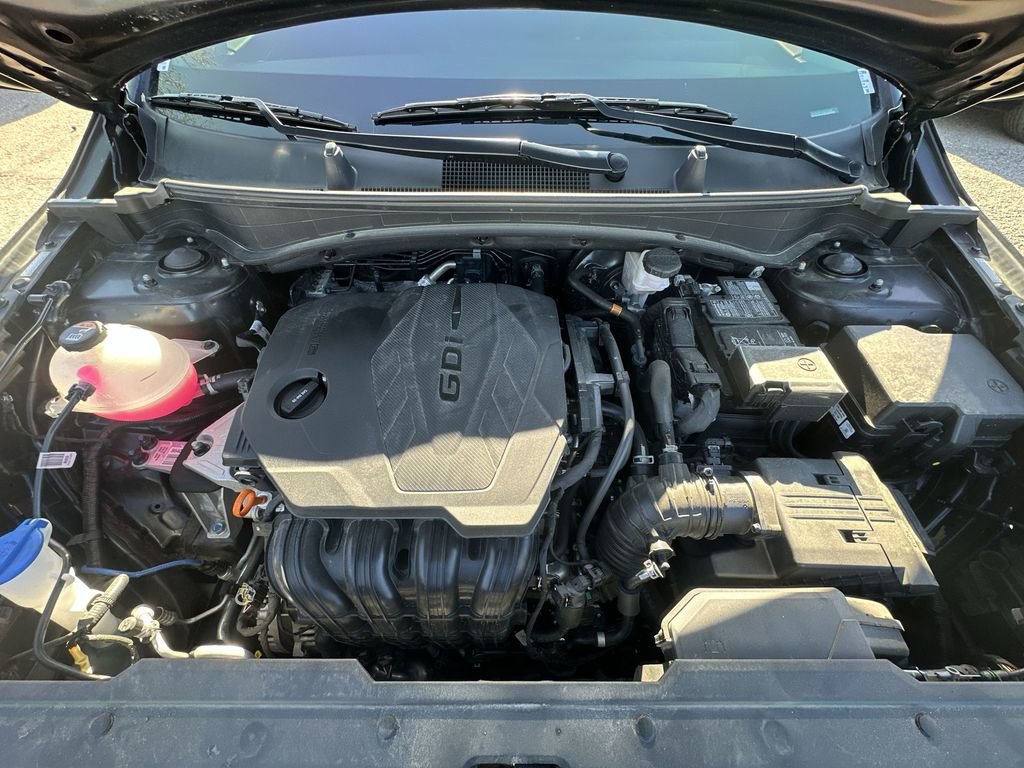 Used 2025 Kia Sportage EX image 25
