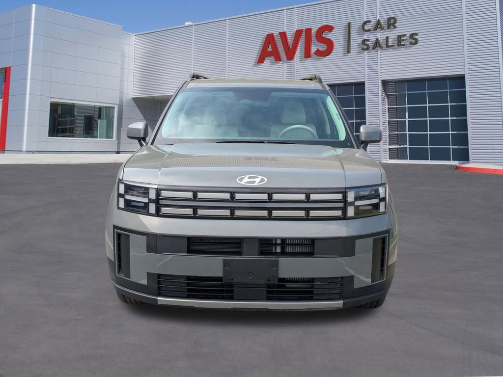 Used 2025 Hyundai Santa Fe SEL image 2