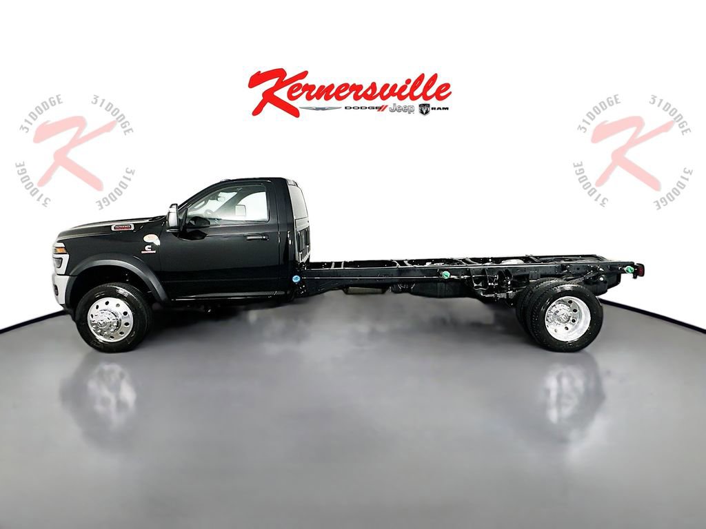 New 2026 RAM 5500 Tradesman w/ Chrome Appearance Group image 4