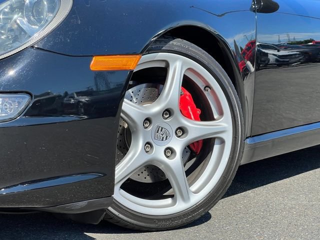 Used 2005 Porsche 911 Carrera S RWD image 2