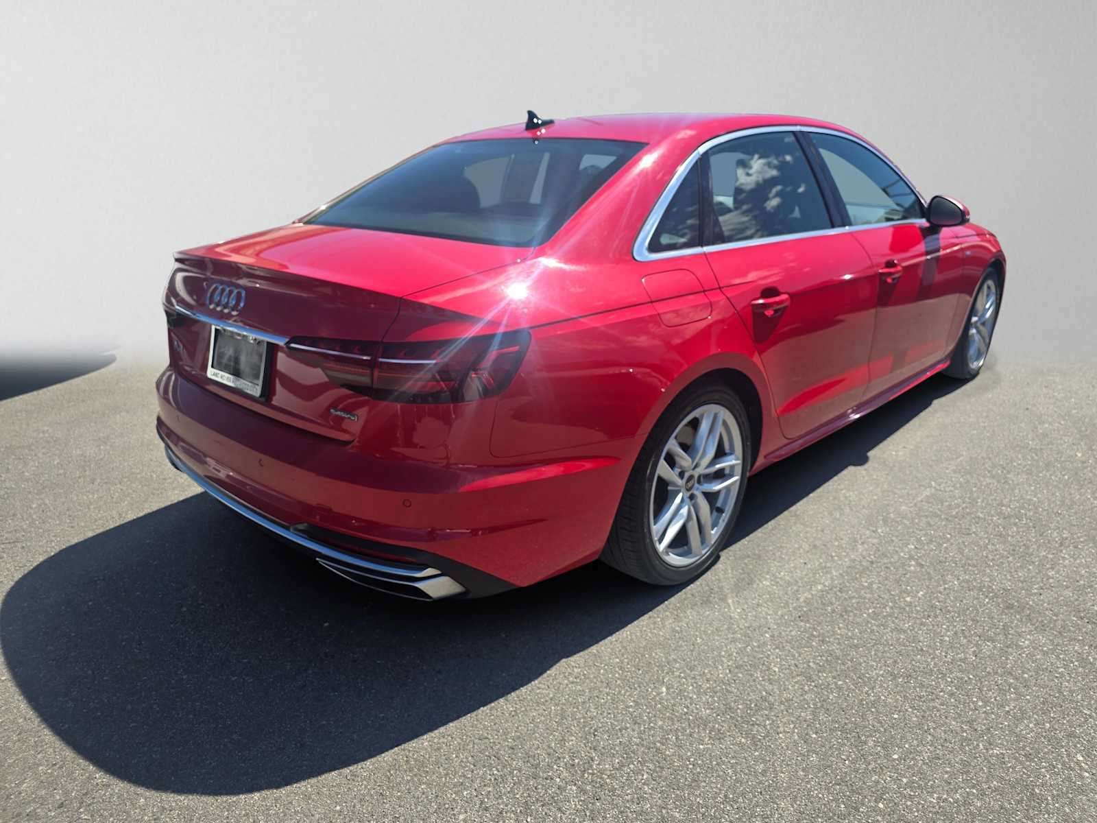 Used 2024 Audi A4 2.0T Premium Plus AWD/4WD image 5
