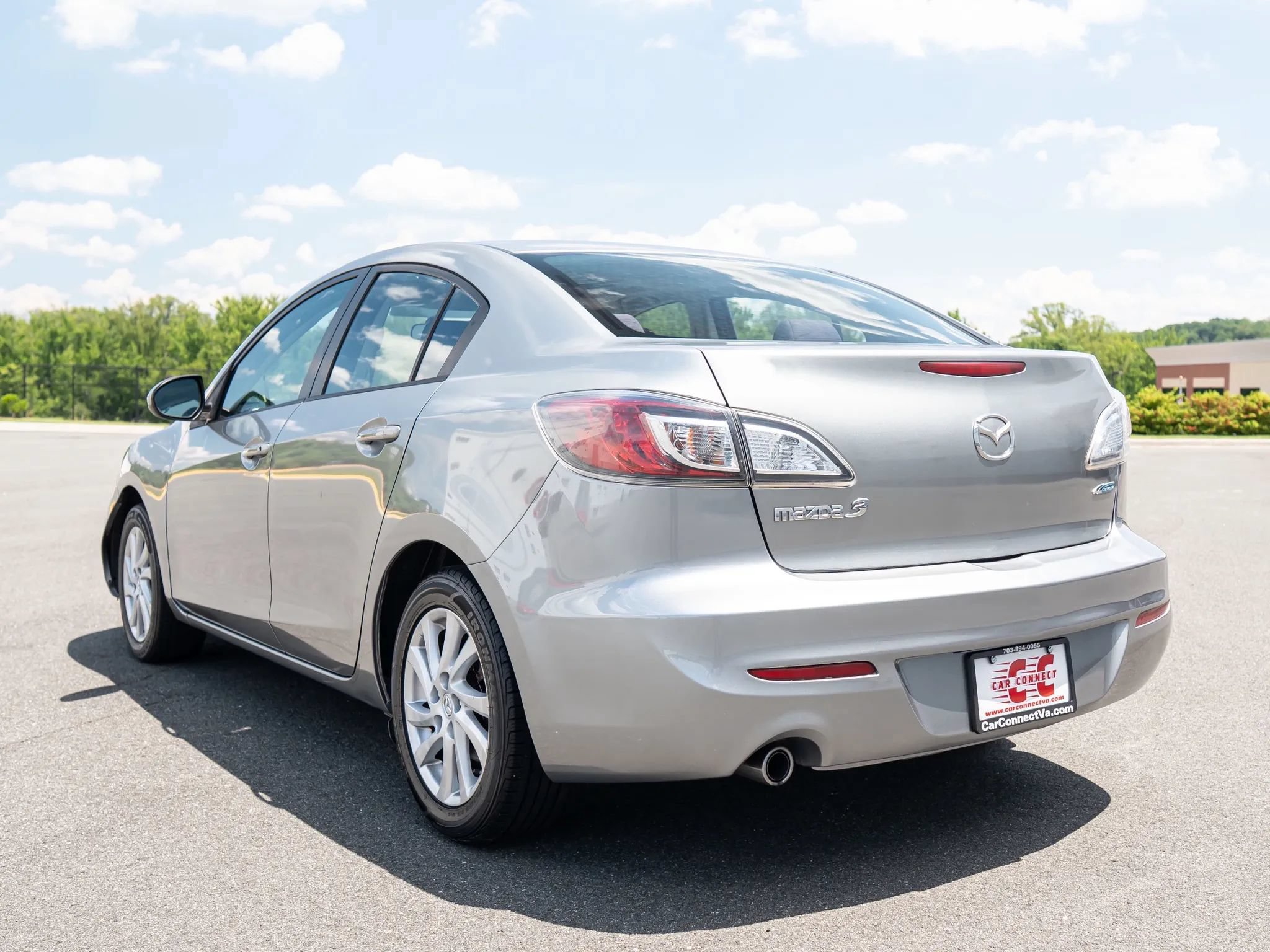 Used 2012 MAZDA MAZDA3 i Touring FWD image 4