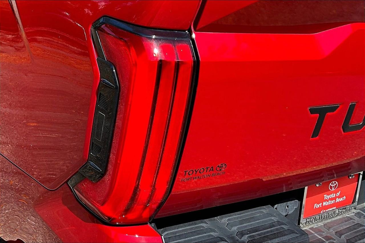 Used 2023 Toyota Tundra Limited image 20