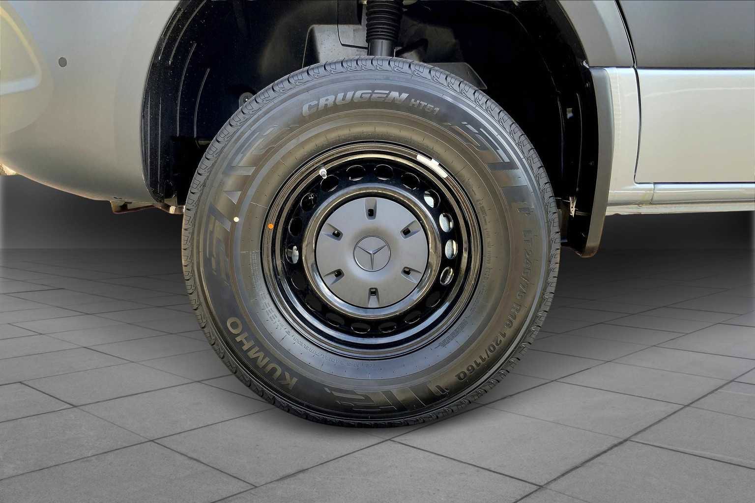 New 2025 Mercedes-Benz Sprinter 2500 image 15